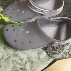 Crocs Size 9M/11W. Brand New 