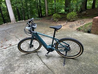 E-Bike (Women’s). Brand New