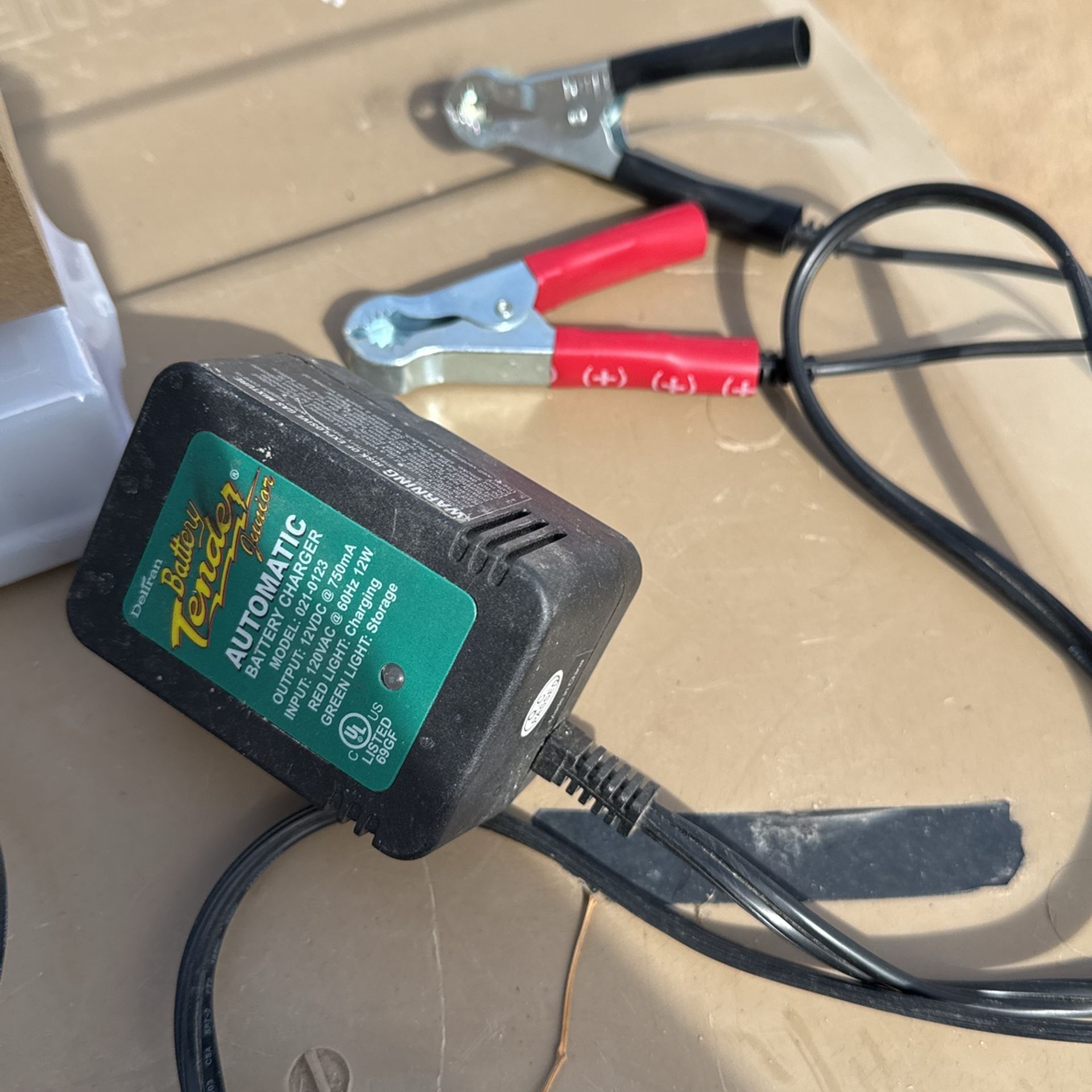 Battery Tender Battery Charger