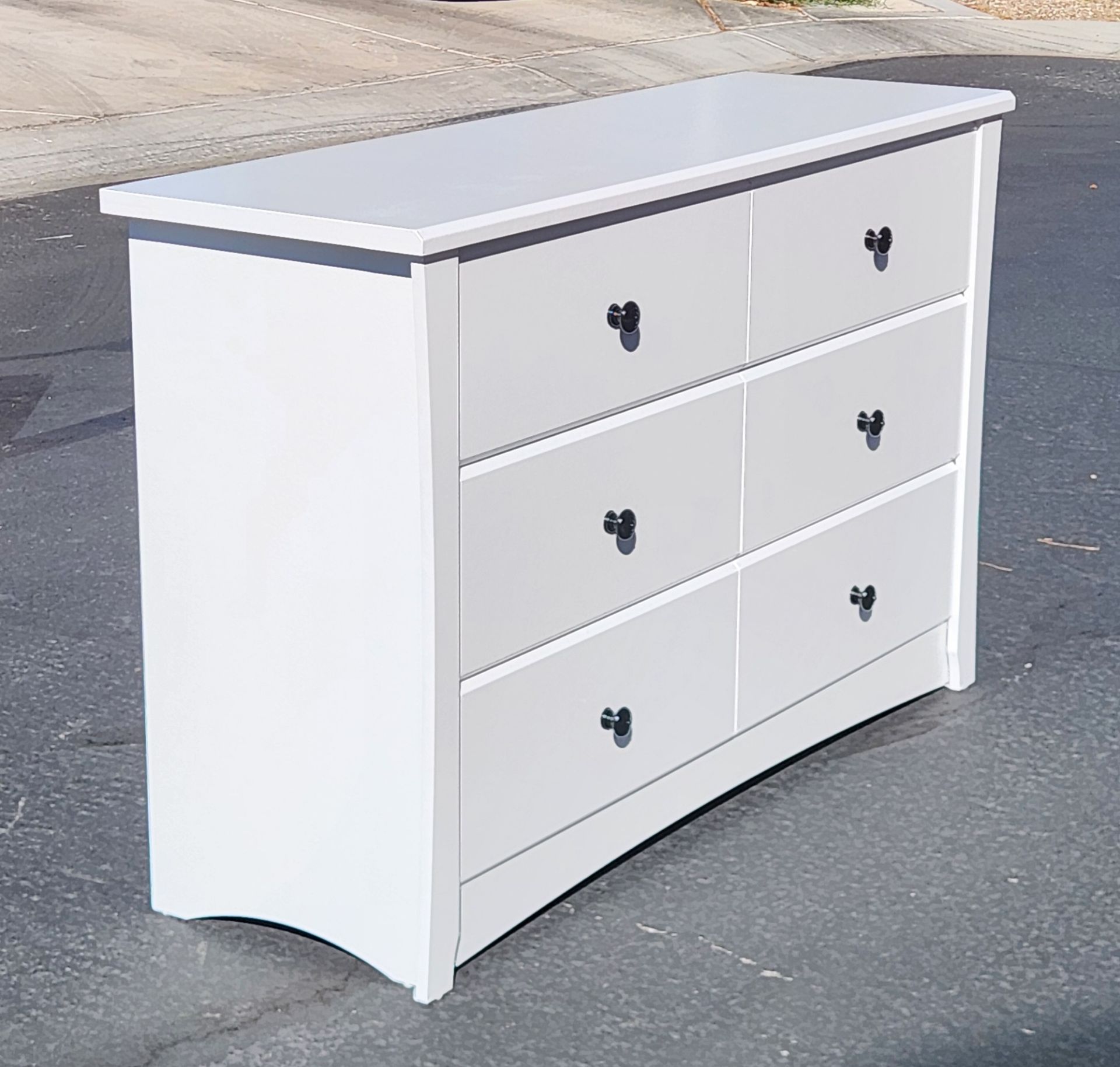 White Furniture Dresser *** FREE Local Delivery *** for Sale in ...