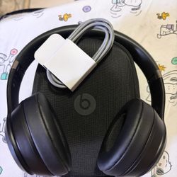 Beats Solo2 Head Phones