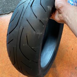 180/55-17 New Rear Motorcycle Tire $85