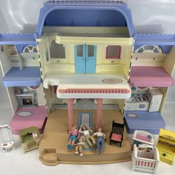 Vintage 1997 Fisher Price Loving Family Grand Dollhouse + Furniture & Figures