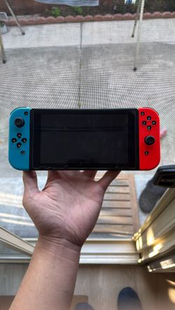 Nintendo Switch 