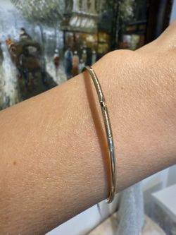 10K Yellow Gold Stackable Bangle Bracelet