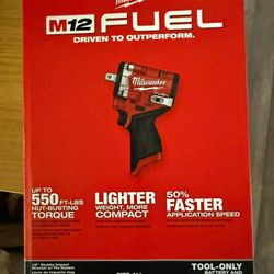 Milwaukee M12 FUEL 3/8 Stubby Impact Gen2