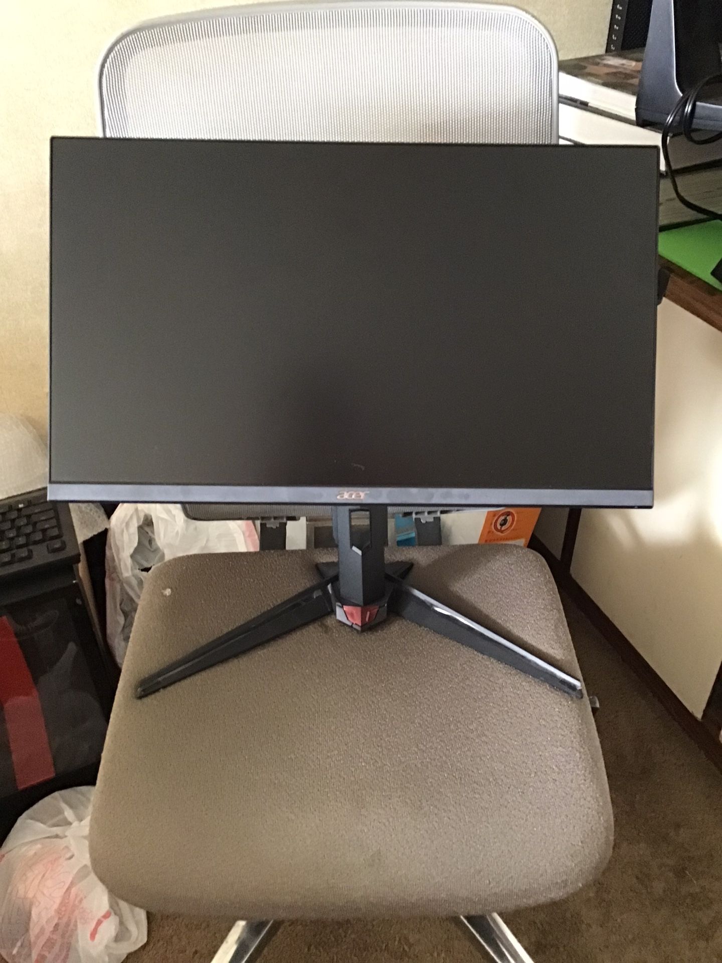 Acer Monitor  Like New 