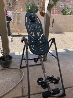 Hang ups table