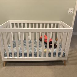 Delta 4 In 1 Crib