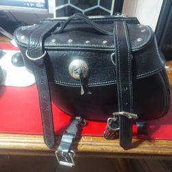Tour Journey Leather Saddle Bags