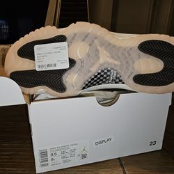 JORDAN RETRO 11'S NEPOLIAN