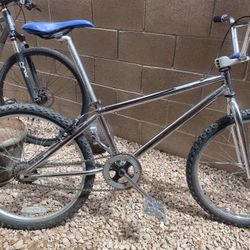 BMX 24” 1979 Chrome Redline 