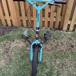 Razor Y Kids Scooter