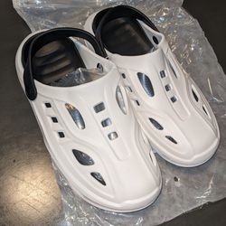 Brand new never worn size 10.5 in men's Crocs. $15
