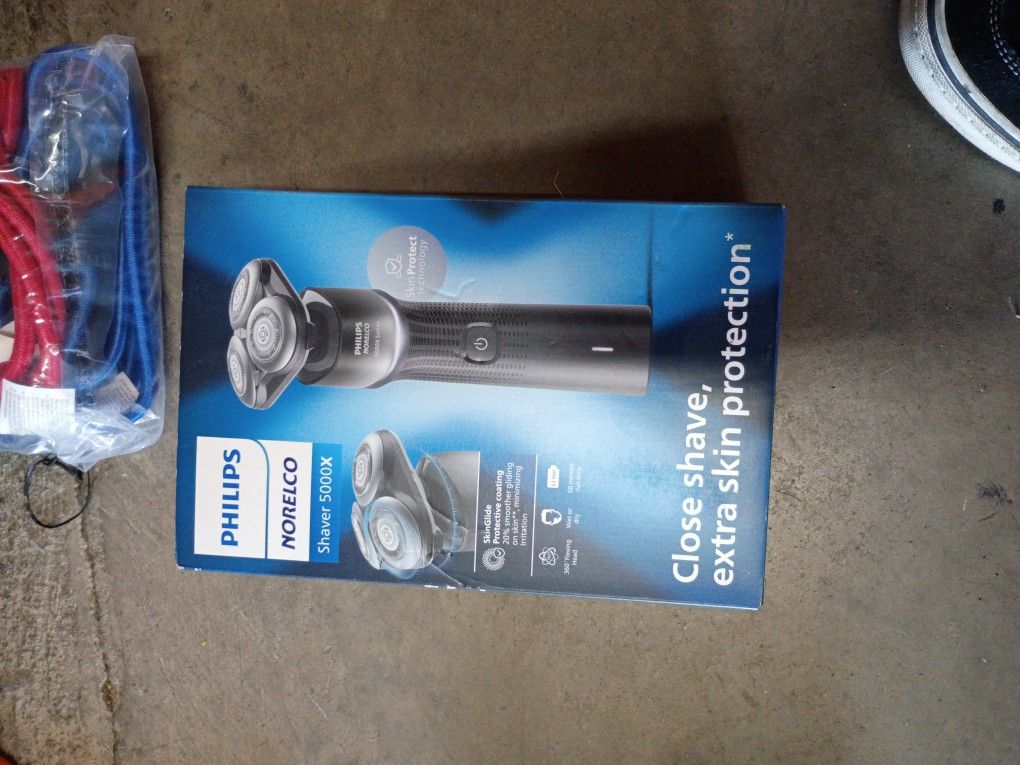 Phyllis Norco Shaver 5000x