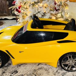 RARE hard to find Fisher Price Power Wheels Yellow Stingray Corvette Ride On Car!