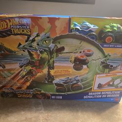 Hot Wheels moster trucks