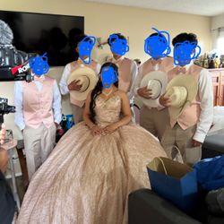 Quinceañera Dress Con Dos Crinolina