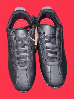 New non-slip  woman shoes size 6