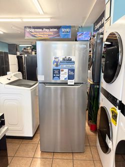 New Frigidaire 18 Cu Ft Top and Bottom Stainless Steel