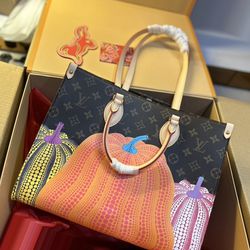 Louis Vuitton OnTheGo Trendy Bag
