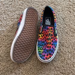 Women’s Rainbow Spot Leopard Classic Slippers