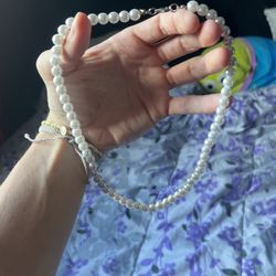Pearl Necklace 