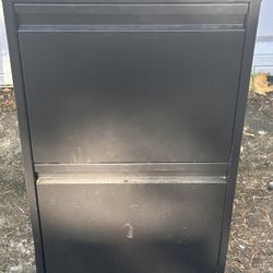 Free-2 Drawer Locking File Cabinet 