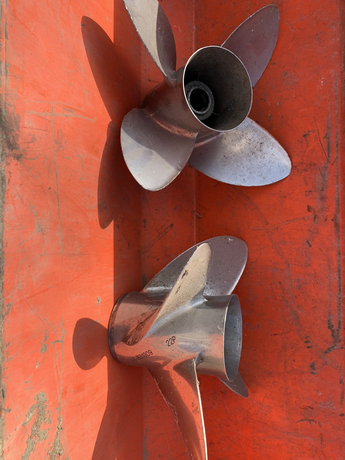 Twin props -off mercury 225’s