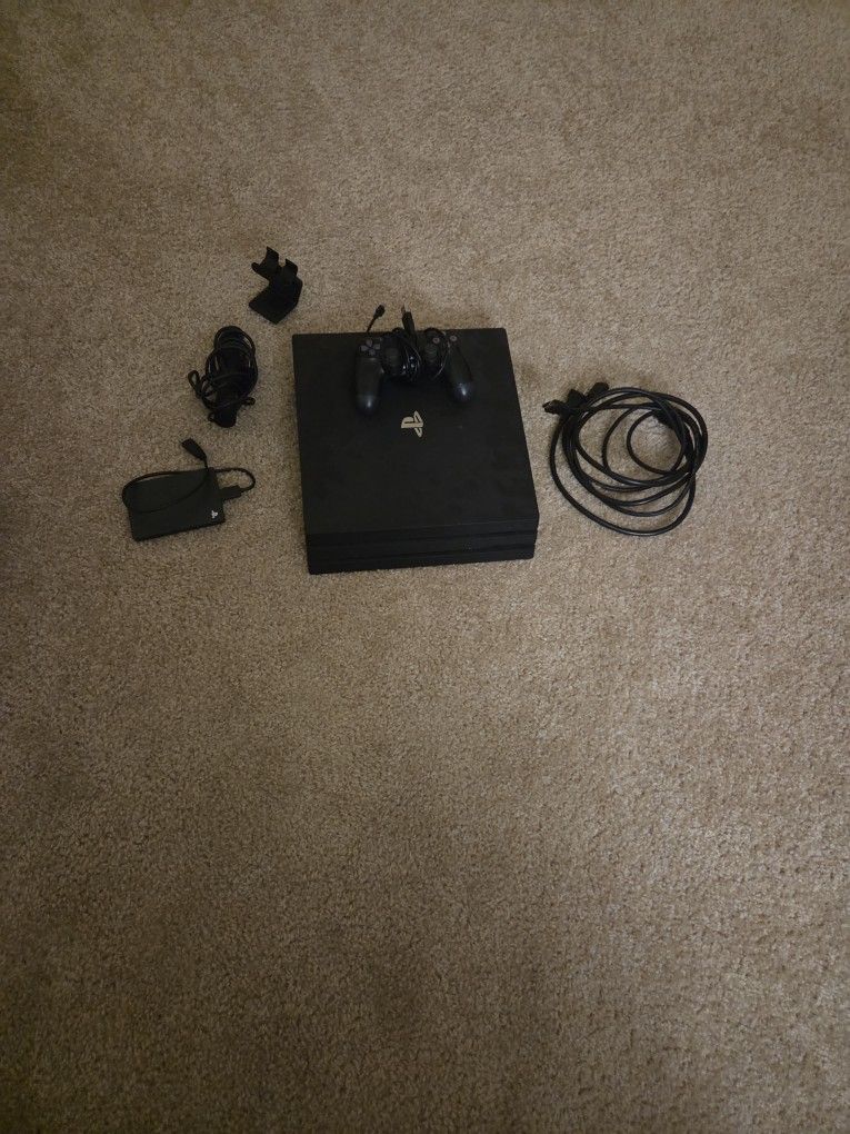 Used Ps4 Pro Bundle