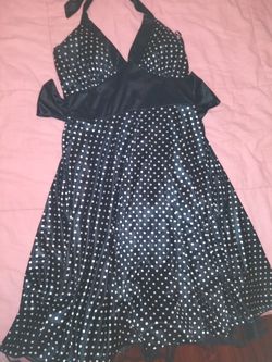 Nice party dress!