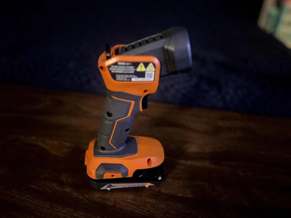 Bright Ridged Flashlight