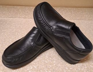 SAS Black Men's Leather Slip On Shoes,  Size 7