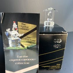 Vintage 1987 Wishing Well Water crystal caravan figurine