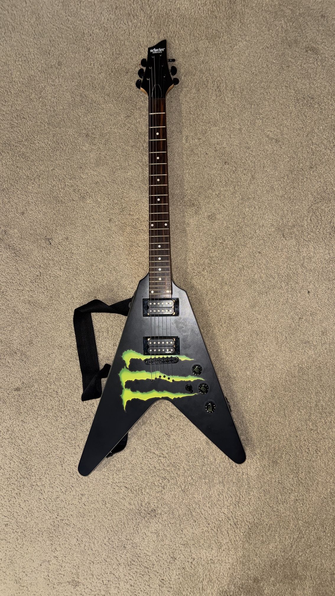 Monster Schecter Diamond Series V1 (Limited Edition)