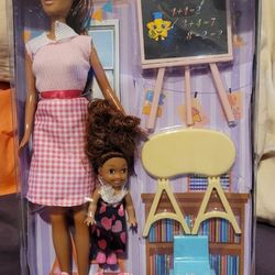 Barbie Doll Teach W/ Giri Student School Classroom  Girls Toy