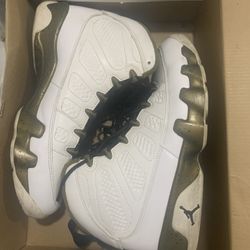 Jordan 9 Retro "Statue"
