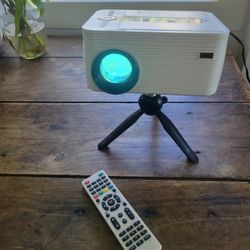Bagsou Projector 
