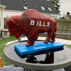 Bills Buffalo Statue