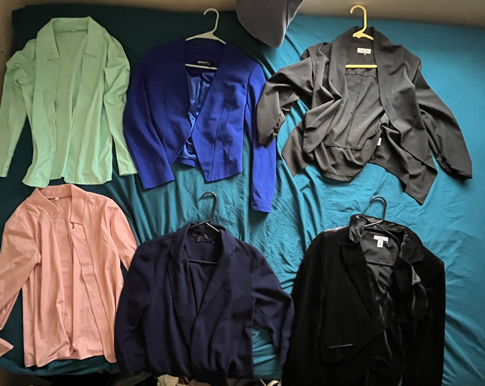 9 small women blacker jackets