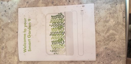 9 – Indoor Hydroponic Garden 🌱