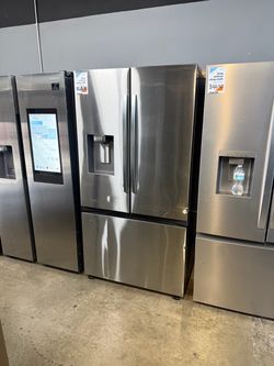 Samsung Mega Capacity French Door refrigerator With Four Ice Types ❄️