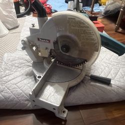 Makita Saw