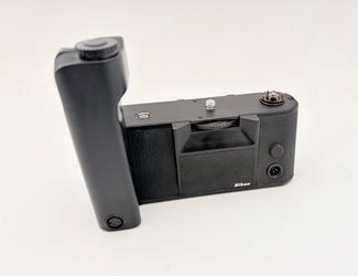 Nikon Motor Drive MD-4 Compatible with F3, F3HP, F3T, F3P Cameras PLEASE READ