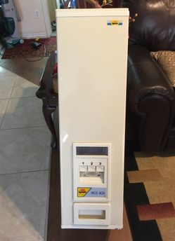 Food Dispenser, Rice, Beans, pet Food, etc