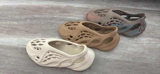 Yeezy foam runners