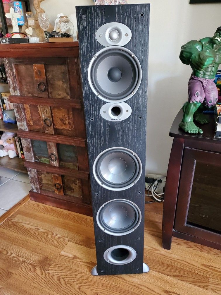 Polk Audio Speakers Rti A7 (Pair) & Center Polk Csi A6