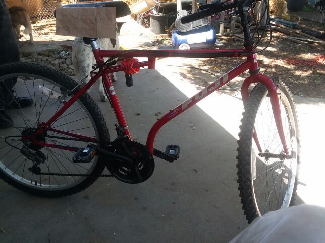 Fuji. 4130 cromolytubing. Folding bike