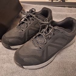 Sketchers work shoes.  Men's 8.5. Composite toe
