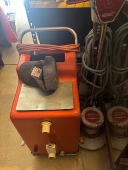 Carpet cleaner, machine, and floor machine for sale